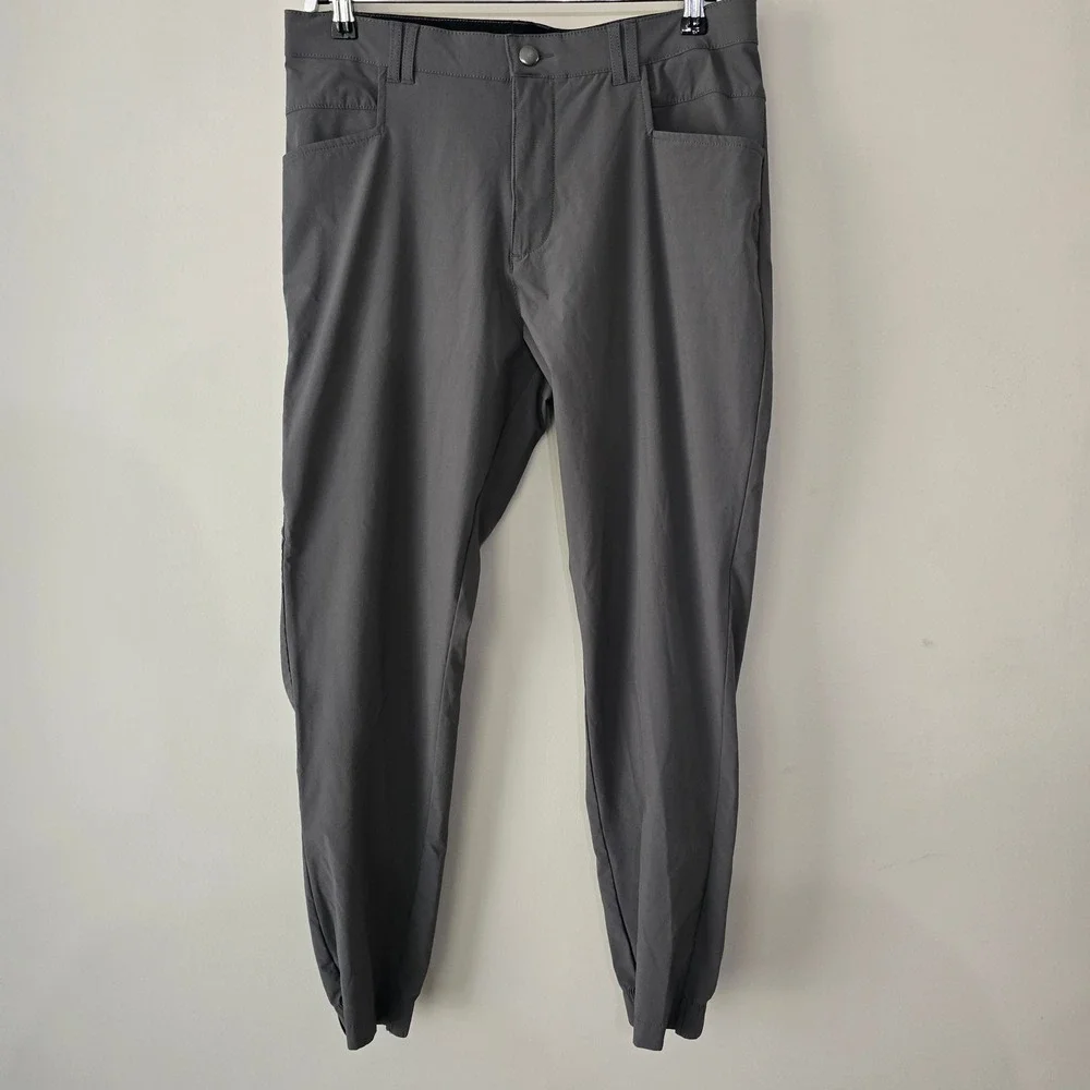 BYLT Premium Basics Ace Jogger Mens 33 Charcoal Grey Tech Stretch Pants 0637